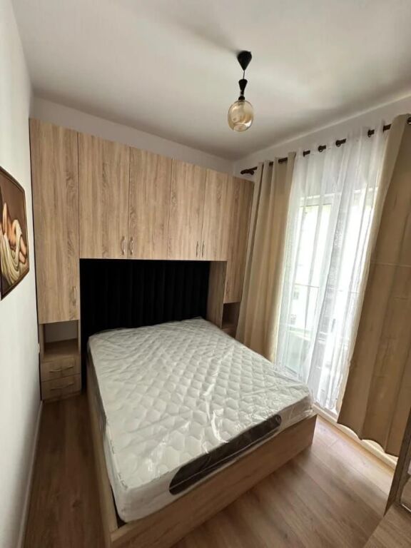 Jepet Me Qera Apartament 1+1+1 Ballkon