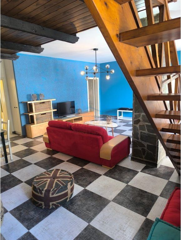 Apartament 2+1, Kodra e Diellit
