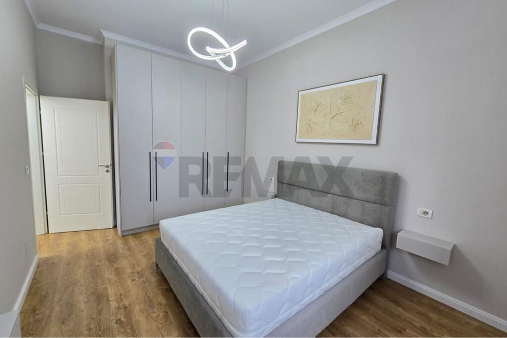 Apartament 2+1 per qira ne Astir