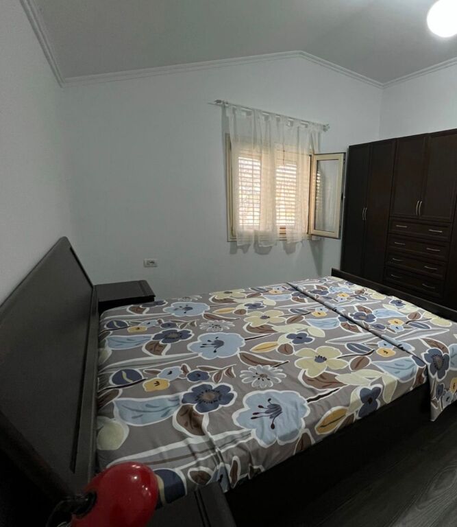 Apartament me qera 2+1+parkim Qytet Studenti