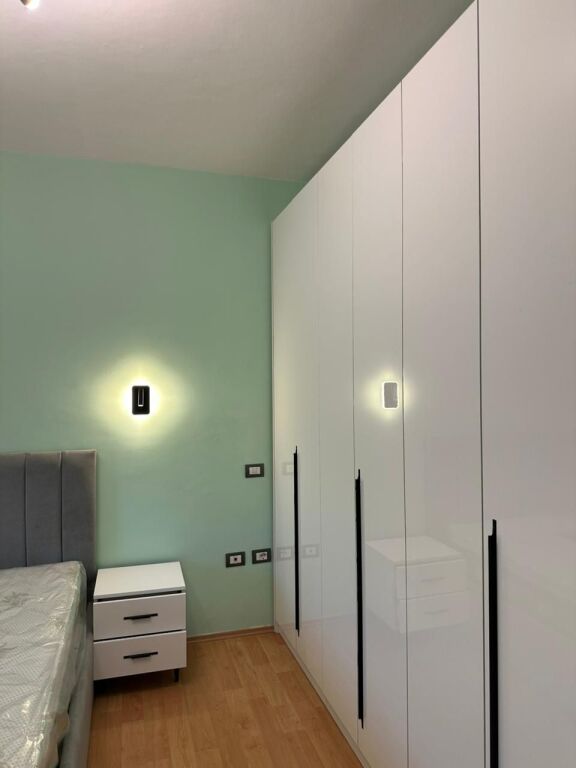 For rent 1+1+parking 650€ Train Station
