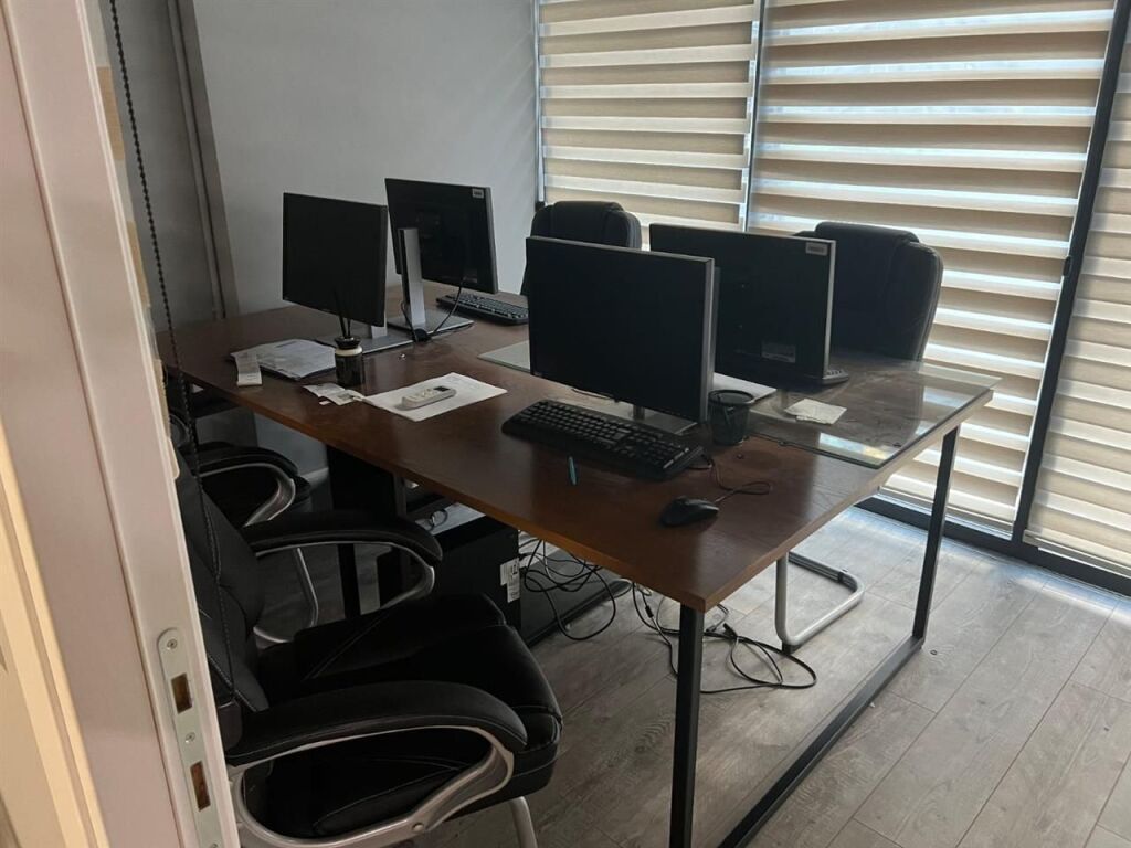 Office for Rent at Square Complex 21 (ID BZ2580) Tirana​