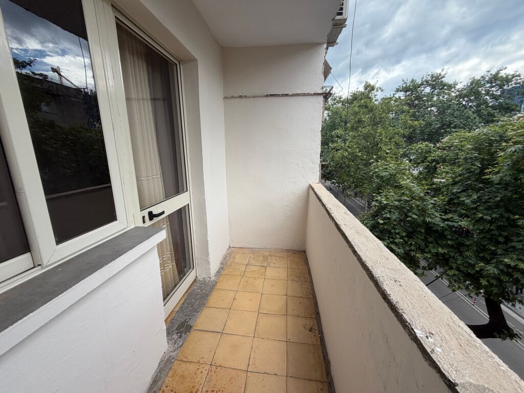 2+1, 4th floor existing, myslym shyri, 650 euro