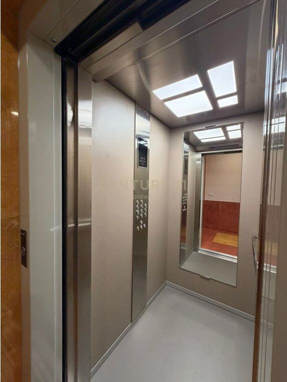 APARTAMENT 1+1 PËR QIRA TEK RRUGA E KAVAJËS 1300€/muaj