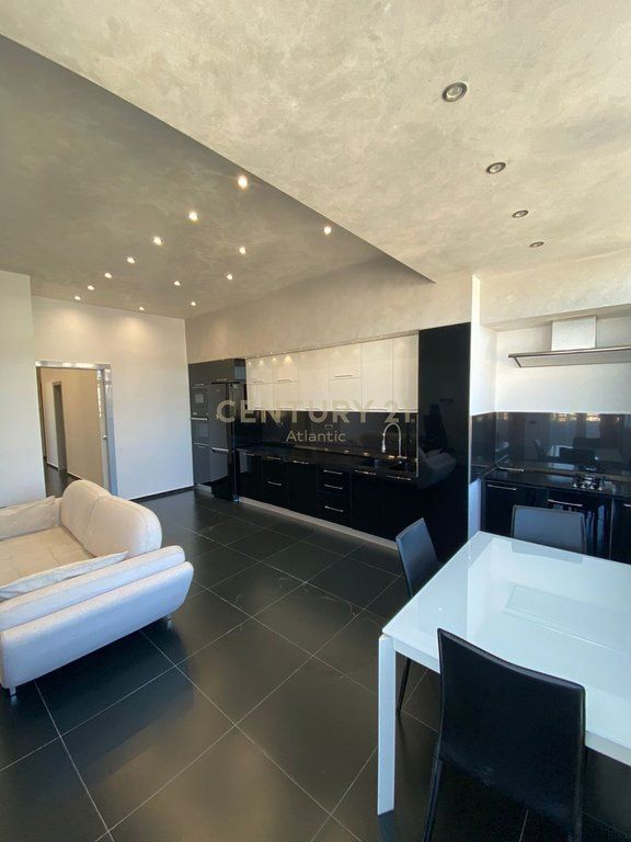 Apartament 2+2 Për Shitje – Rruga e Re e Portit, Durrës