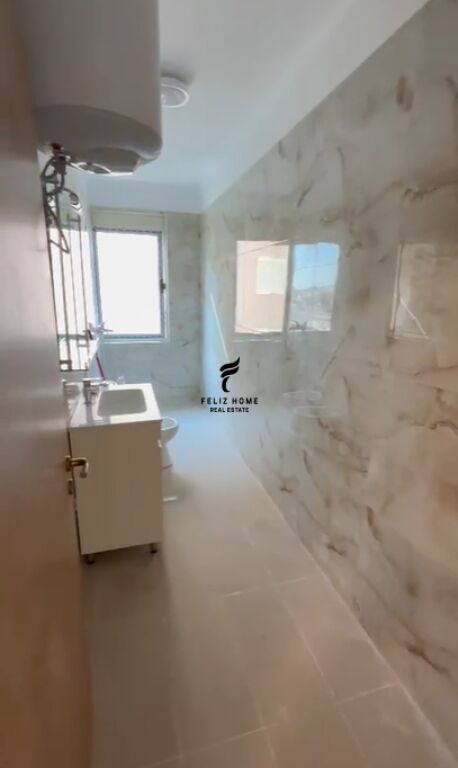 SHITET APARTAMENT 2+1 FRESK 13.500.000 LEKE FH-75641
