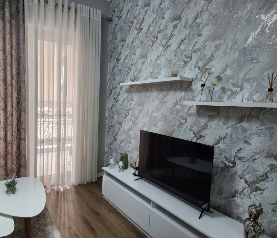 🏡 Jepet me Qira Apartament 1+1 tek Kompleksi Delijorgji