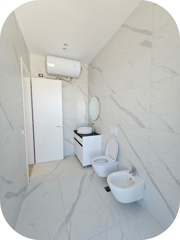 JEPET ME QIRA  APARTAMENT LUKSOZ 2+1+2 + POST PARKIMI  📍 Kompleksi Delijorgji, Tiranë