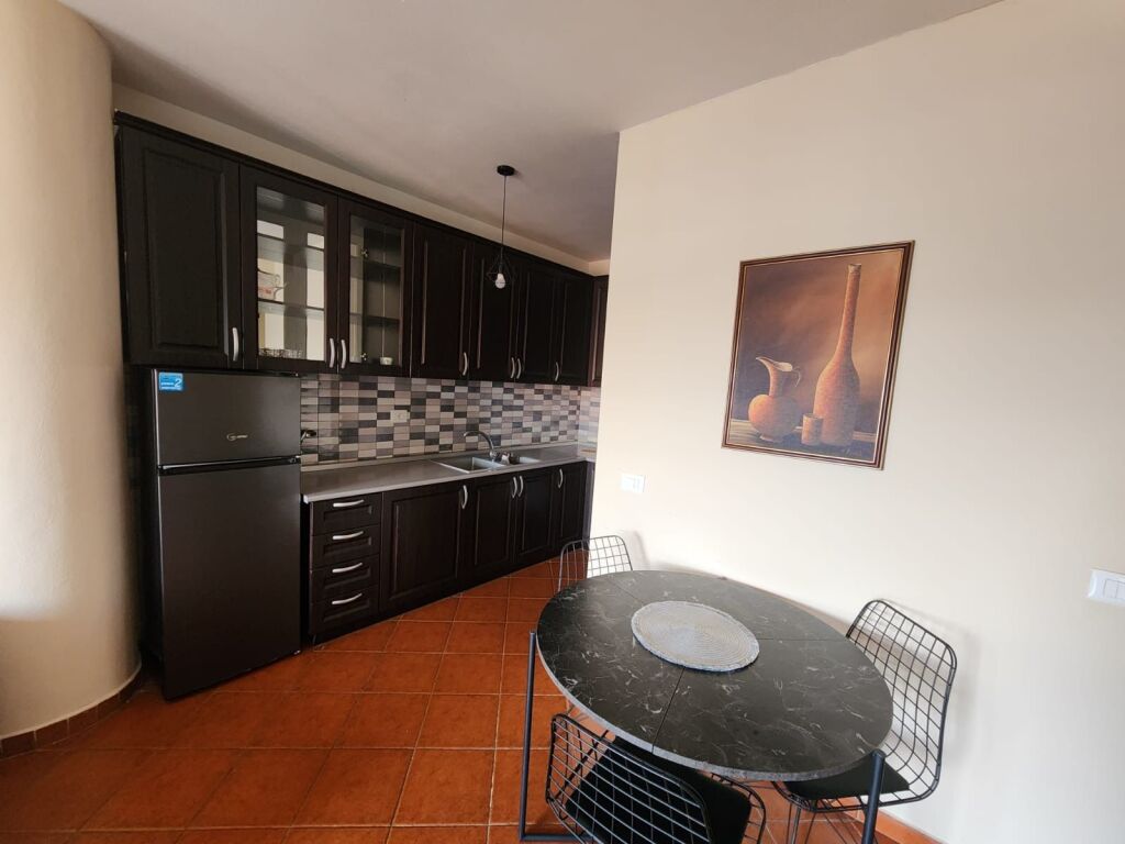 Appartamento 1+1+1 Balcone In Affitto