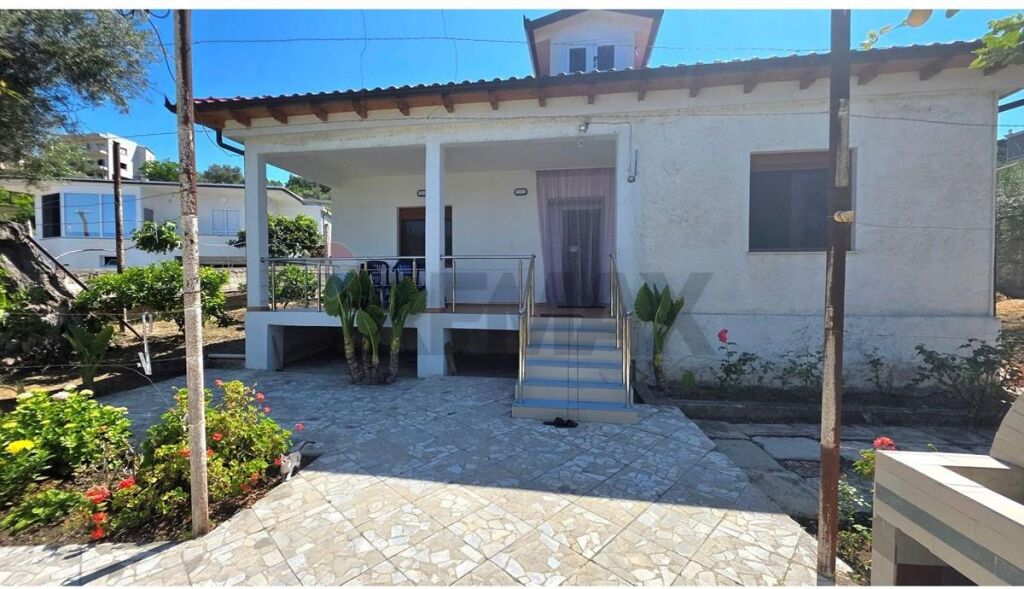 PRIVATE HOUSE FOR SALE OPPORTUNITY