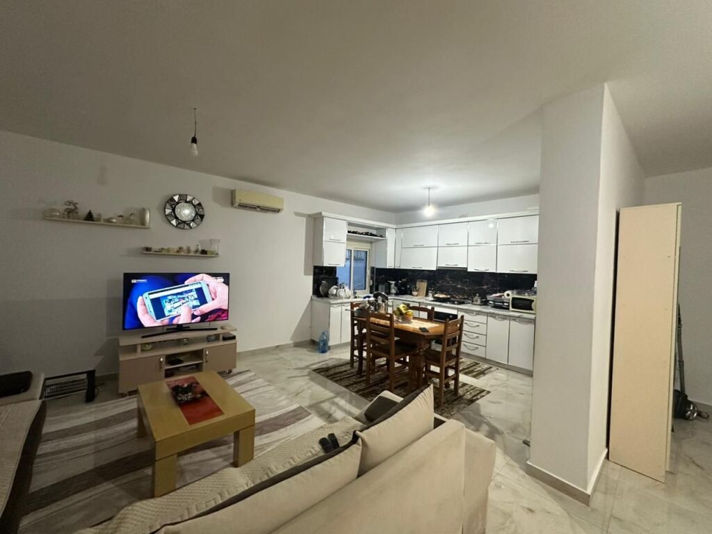 🏡 Shitet Shtëpi Private 1-Katëshe | 4 Rrugët, Shijak