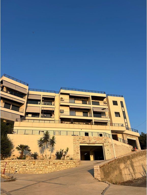 FOR SALE APARTMENT 2+1+POST , RADHIME , VLORE