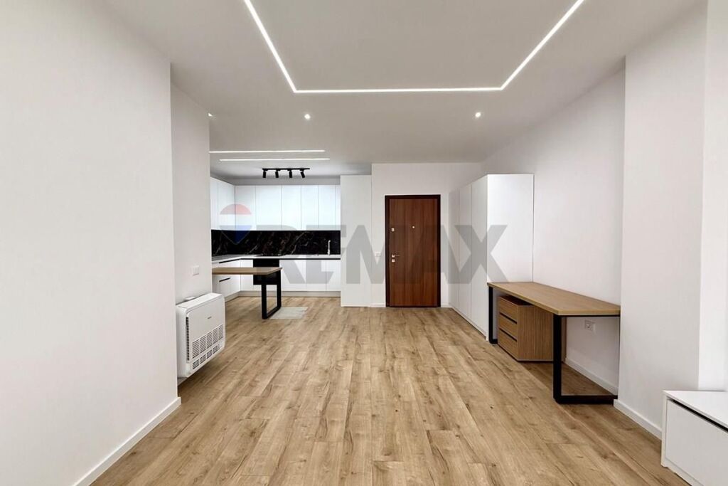 Modern apartment near the Zoo!