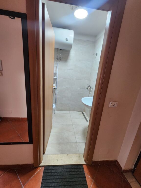 Appartamento 1+1+1 Balcone In Affitto