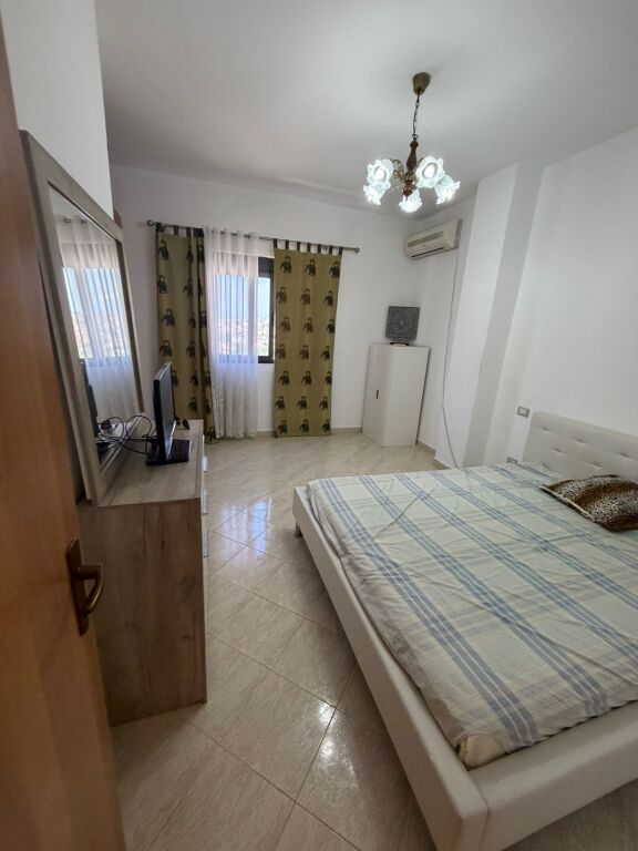 Shitet Apartment Durres