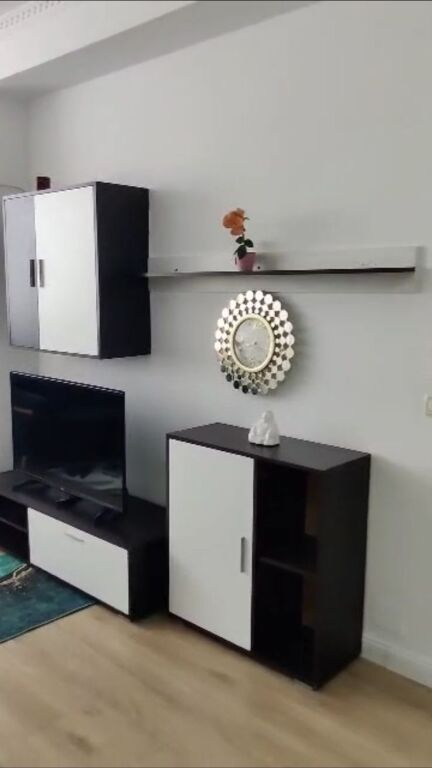 VENDESI APPARTAMENTO 1+1 – PORCELAN, DIETRO “EUROPIANIT”