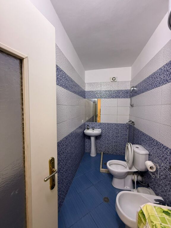 Apartament 1+1 me qera në Stacionin e Parë të Plazhit