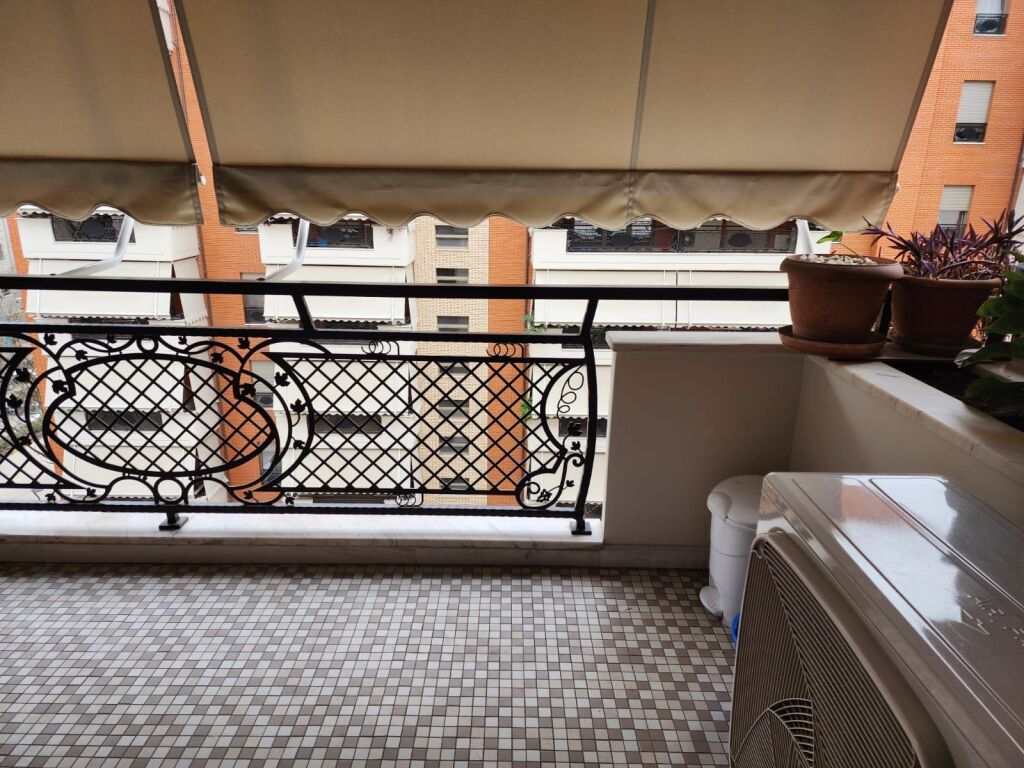 Apartment 1+1 for Rent in the Delijorgji Complex.