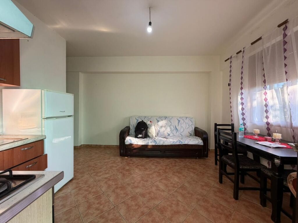 Apartament 1+1 per qira tek Ish-Parku.