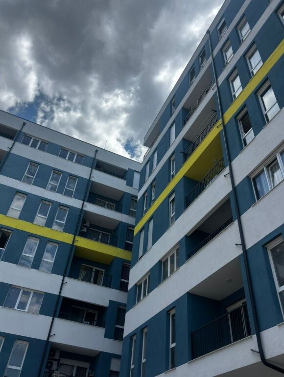 Shitet apartament 2+1 tek Univers City!