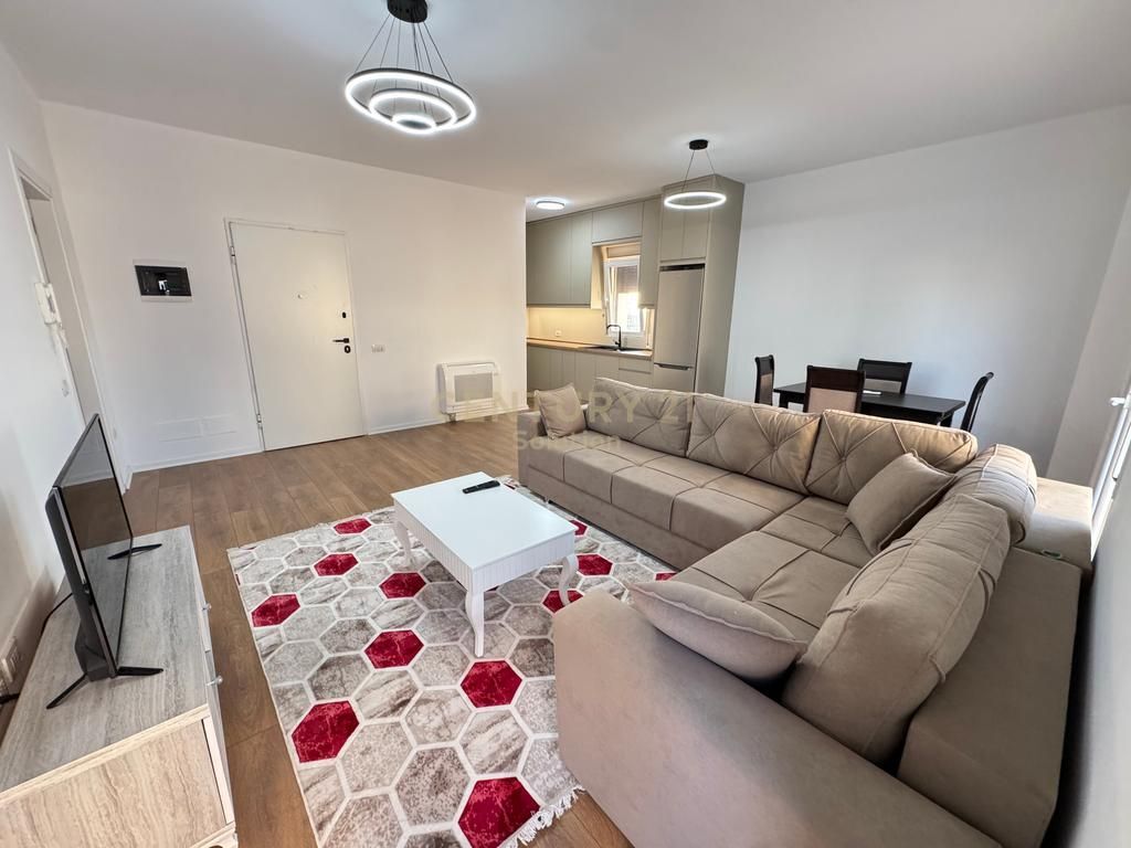 FOR RENT APARTMENT 2+1+2+VERANDA IN XHAMLLIK! 750 € /Month