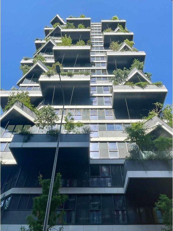 Ambient Premium në Vertical Forest Tirana – 474.61m² | Kati 1 | Fasade me Vizibilitet