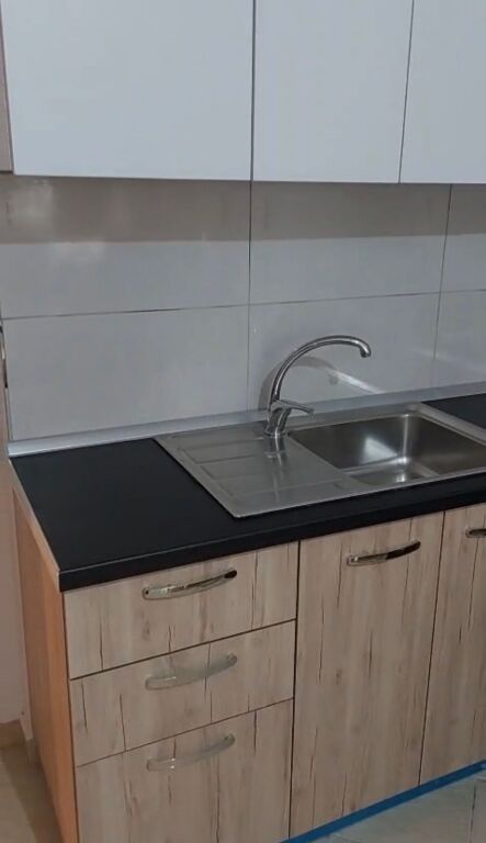 Apartament me qera 1+1 Vasil Shanto