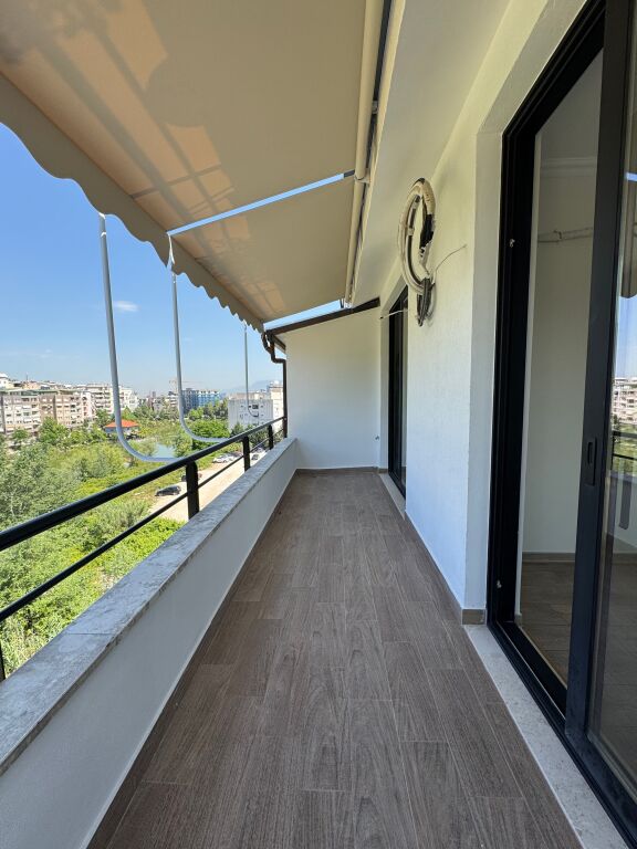 Appartamento 2+1 in vendita Lago Secco