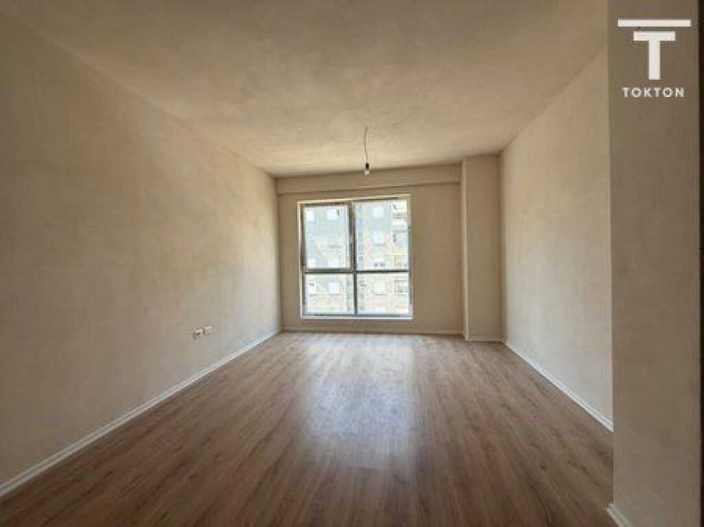 SHITET, APARTAMENT 3+1+2, KOMUNA E PARISIT, TIRANË