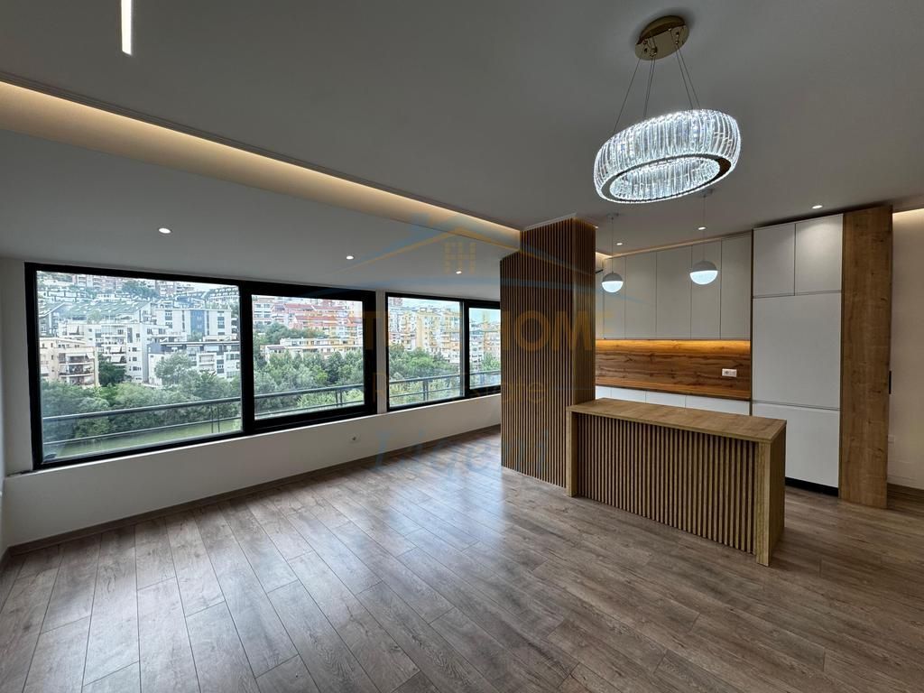 SHITET APARTAMENT 2+1 TEK LIQENI I THATE