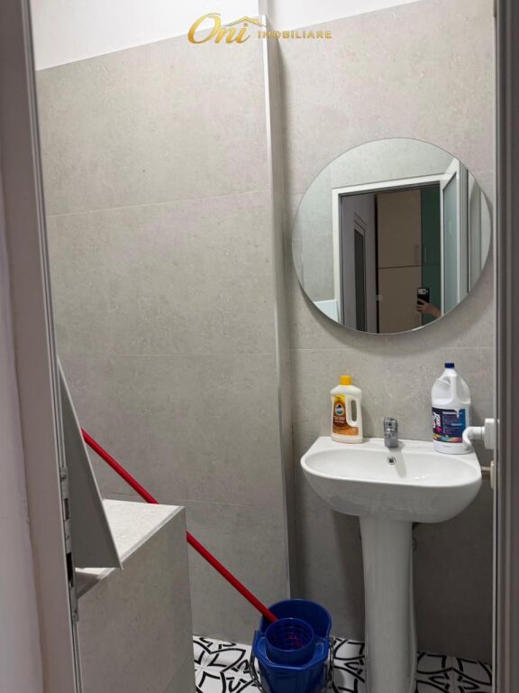 APARTAMENT PER QERA RRUGA E BARIKADAVE