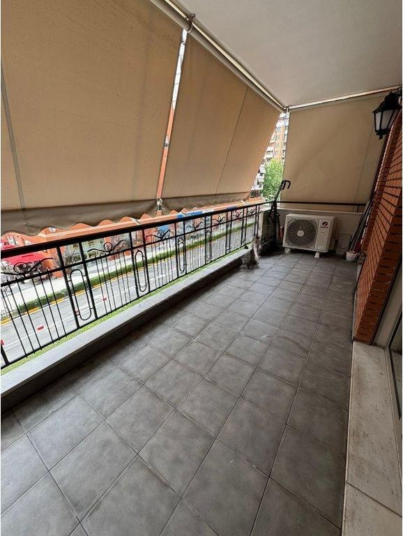 Apartament 1+1 Me Qira në Kompleksin Delijorgji, Tiranë (650€ ose 800€)