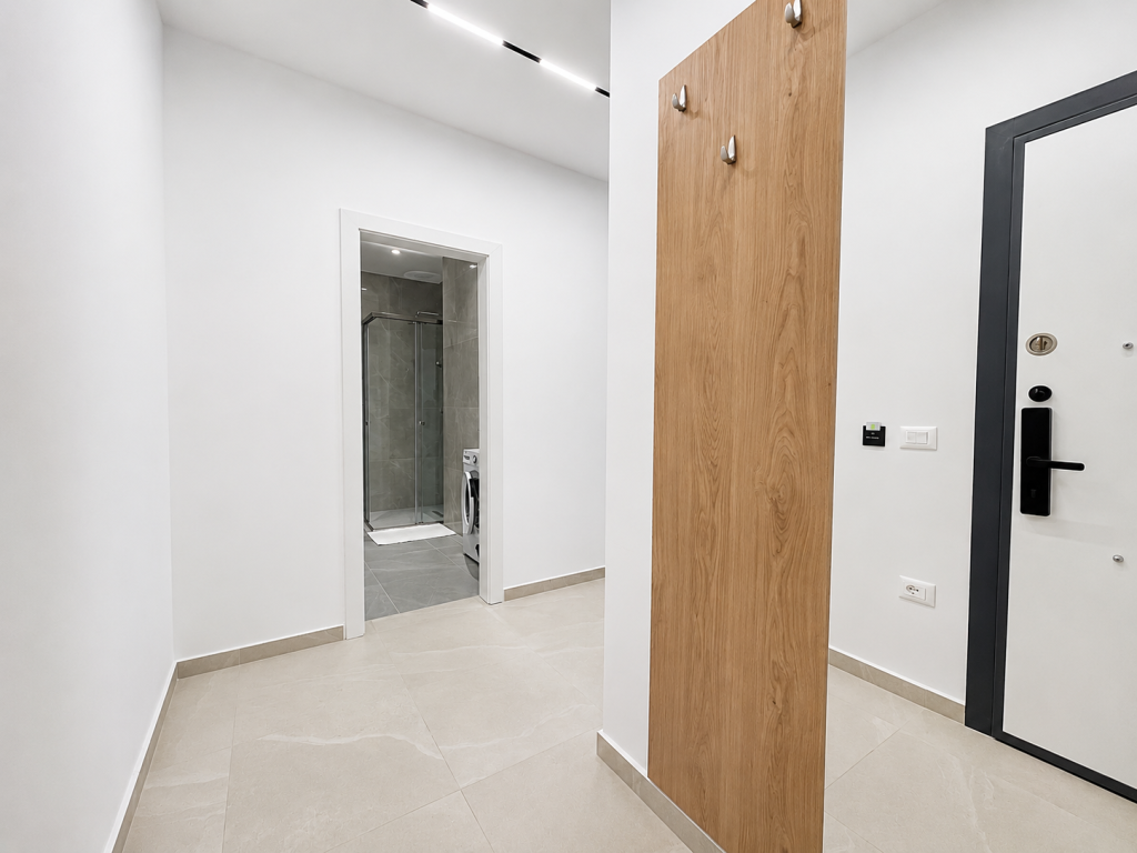 Appartamento 1+1 Arredato con Vista Mare in Vendita - Qerret, Kavajë