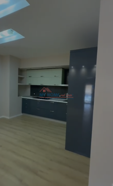 Apartament 2+1 ne shitje tek Oxhaku ne Tirane