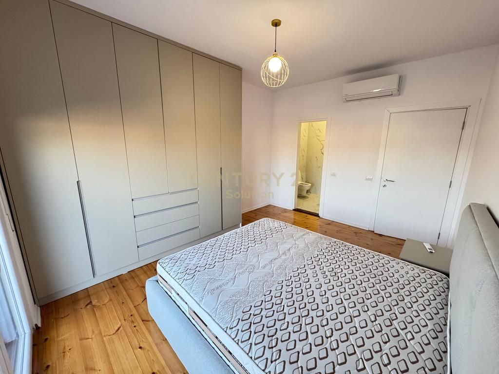 FOR RENT APARTMENT 2+1+2+VERANDA IN XHAMLLIK! 750 € /Month