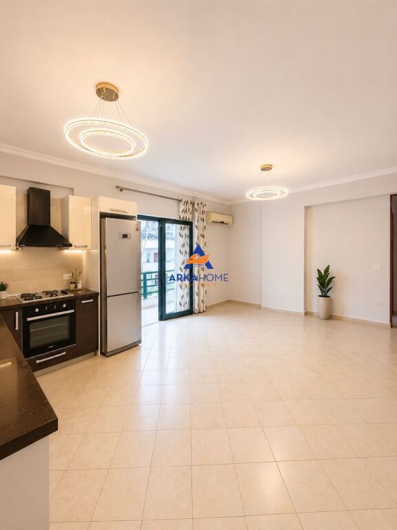 SHITET APARTAMENT 2+1+BALLKON "PRANË VIZION PLUS, DON BOSKO" 155.000 EURO
