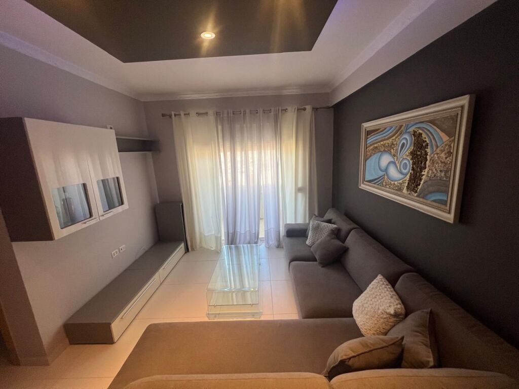 QERA APARTAMENT 3+1+2 - FRESK