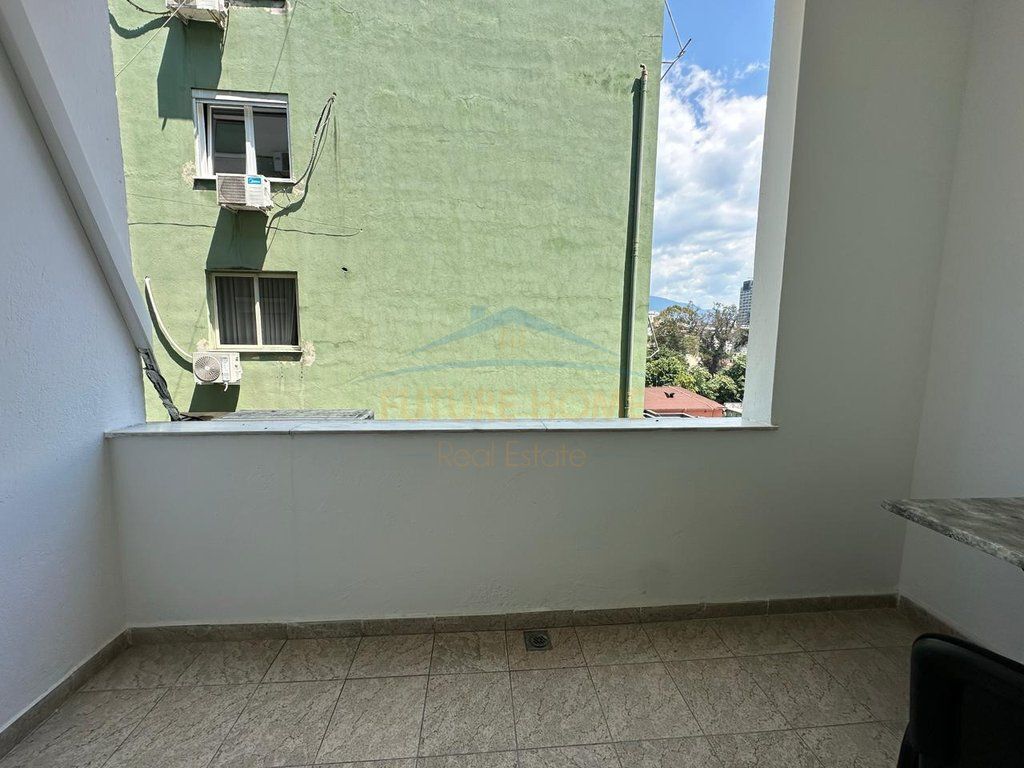 Affitto, Spazio Ufficio in Via Brigada Vlll, Bllok.