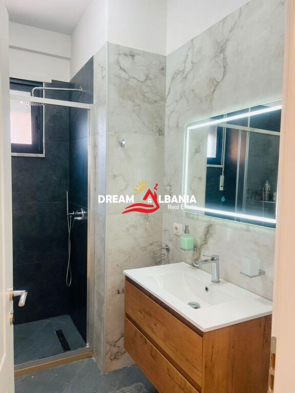 Appartamento in vendita 2+1+2 in Via Egnatia Don Bosko a Tirana (ID 41212242)