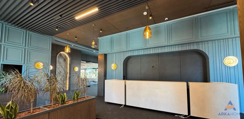FOR SALE ROOFTOP/OFFICE 700M2 "NEAR AMERICAN HOSPITAL 3" 1,200,000 EURO.