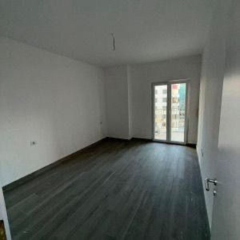 🏢 Apartment 1+1 for Rent📍 Hysni Gerbolli Street, parallel to Ring Center