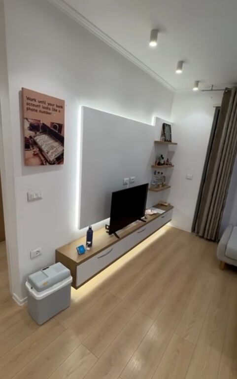 Jepet me qira 1+1 FIORI DI BOSKO 620 mije leke
