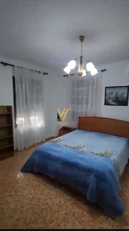 SHITET APARTAMENT 2+1+2+BLK TE PALLATI ME SHIGJETA 200.000 EURO