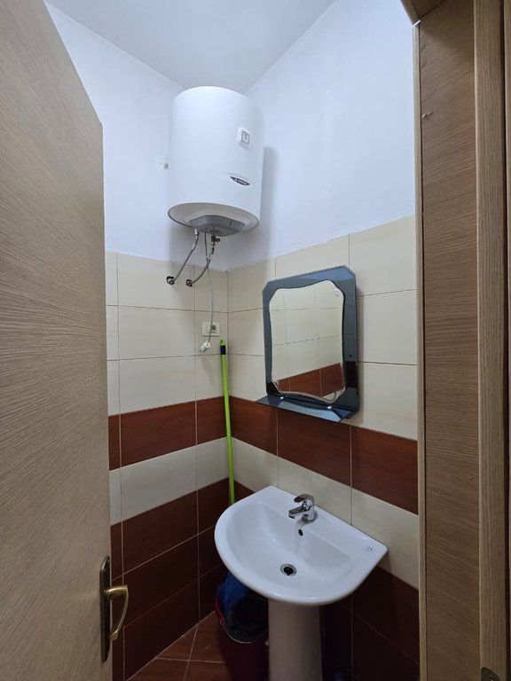 Njësi për shitje te Pallati me Shigjeta