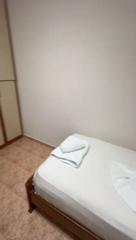 Rent | Apartament 3 + 1 | Rruga e Elbasanit | 800 €/month