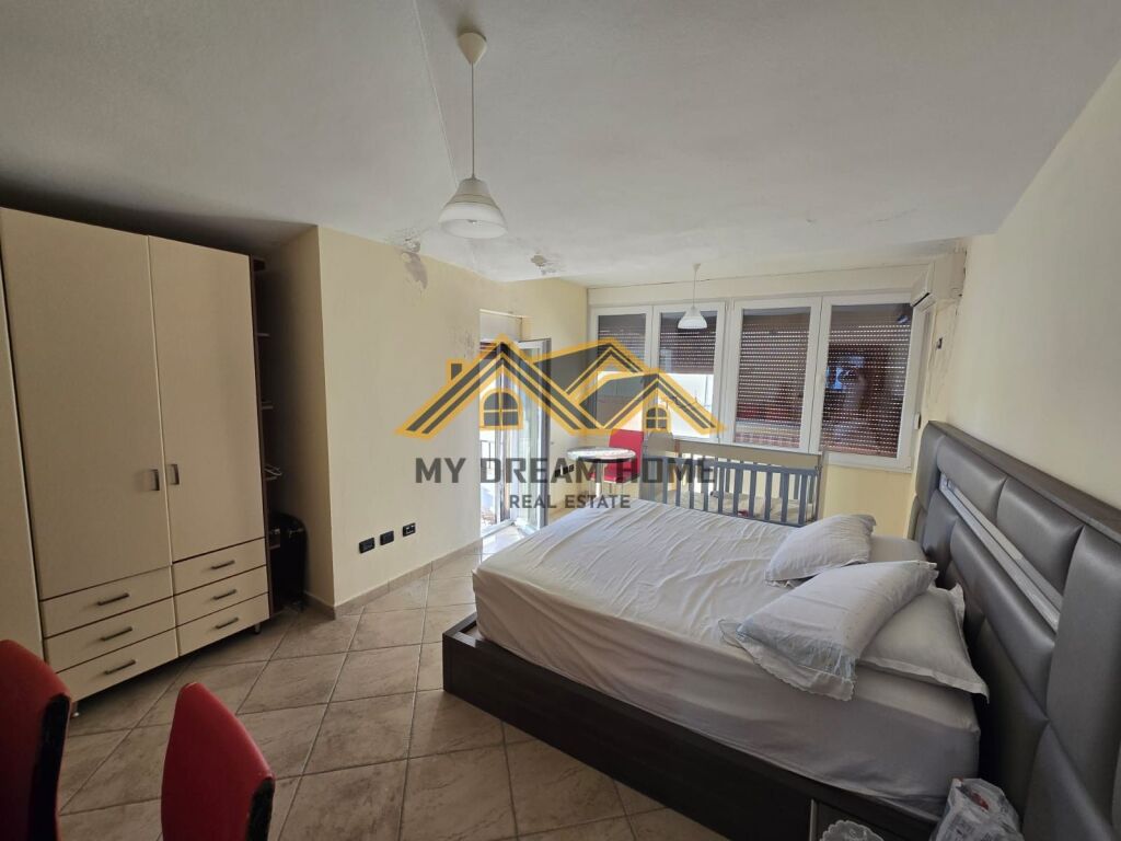 SHITEN 2 APARTAMENTE 1+1 , 20 m larg detit , SHKEMBI KAVAJE ME PAMJE DETI