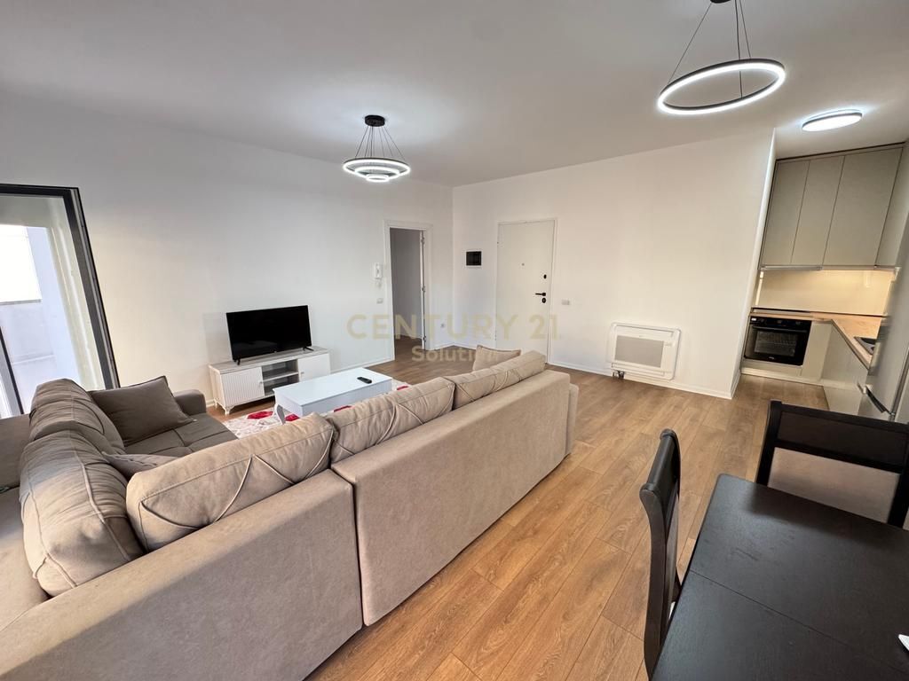 FOR RENT APARTMENT 2+1+2+VERANDA IN XHAMLLIK! 750 € /Month
