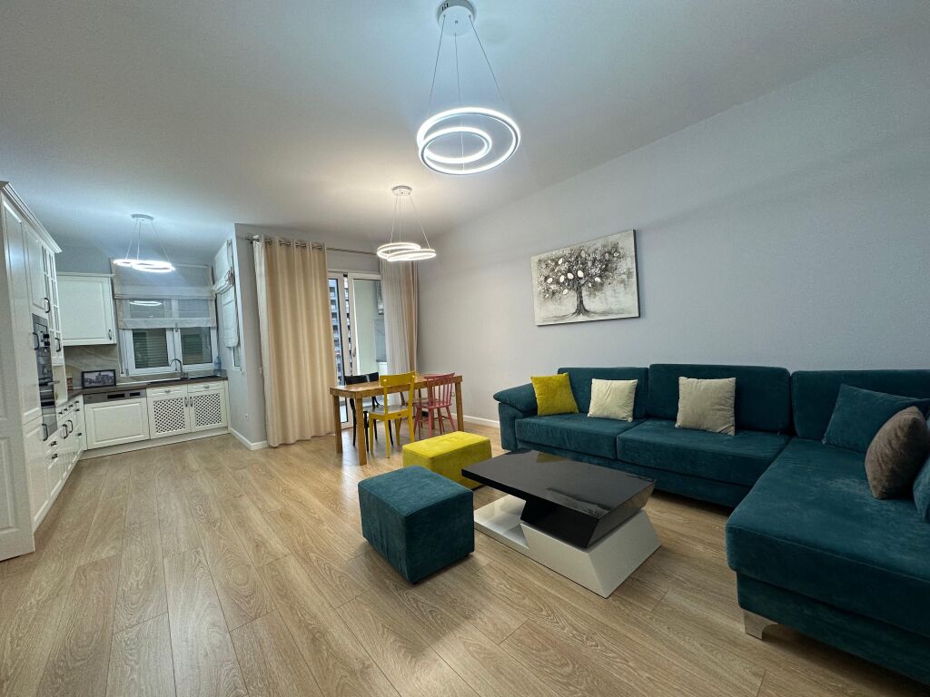 Qera Apartament 2+1+2+Parkim,Perballe Lake View.