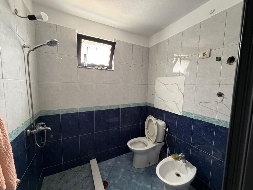 🏠 Jepet me Qira Shtëpi Private 2+1 📍 Zona: Allias