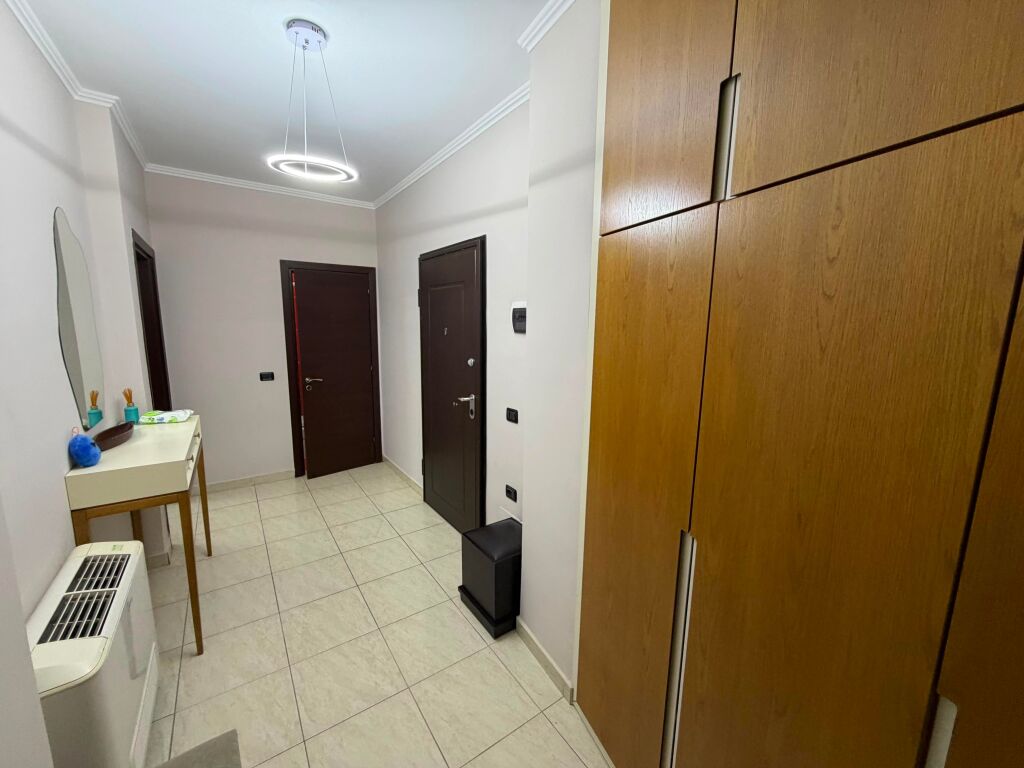 Jepet me qera apartament 2+1 📍 Sheshi Willson